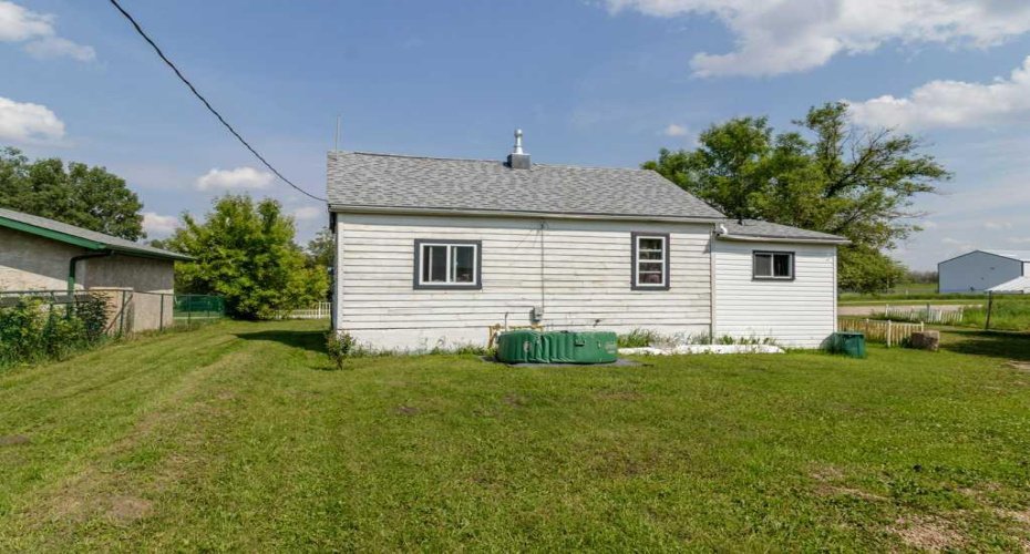 1836 21 Avenue, Delburne, Alberta T0M 0V0, 1 Bedroom Bedrooms, 0 ,1 BathroomBathrooms,Residential,For Sale,21,0,A2328257