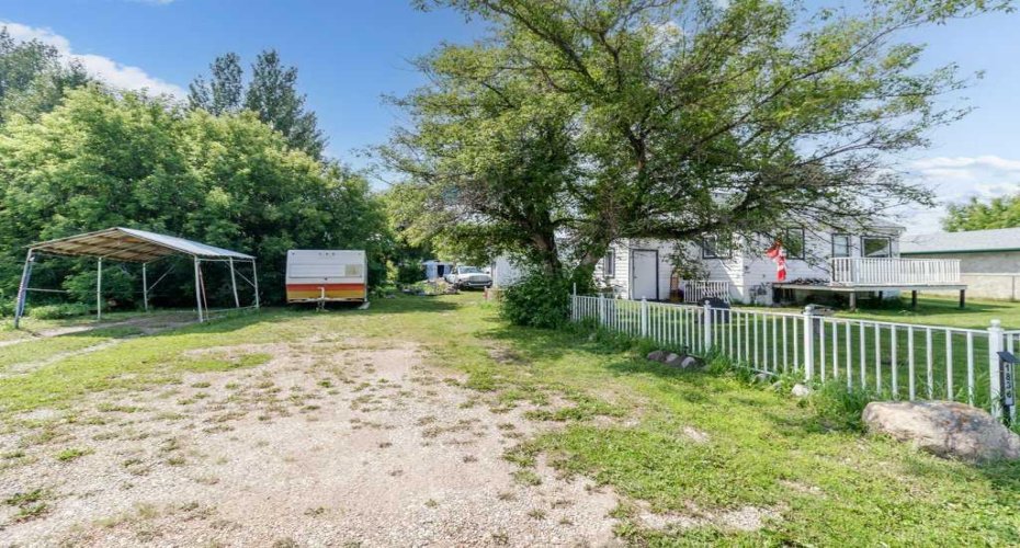 1836 21 Avenue, Delburne, Alberta T0M 0V0, 1 Bedroom Bedrooms, 0 ,1 BathroomBathrooms,Residential,For Sale,21,0,A2328257