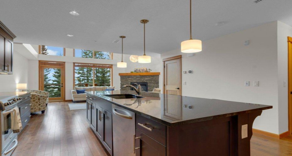 101E Stewart Creek Landing, Canmore, Alberta T1W 0E3, 3 Bedroom Bedrooms, 0 ,3 BathroomBathrooms,Residential,For Sale,Stewart Creek,0,A2328258