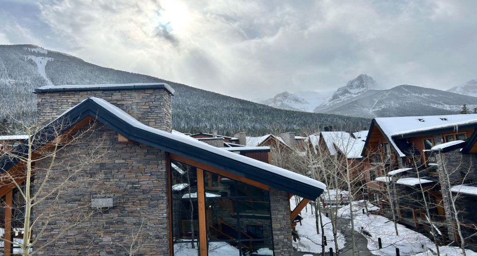 101E Stewart Creek Landing, Canmore, Alberta T1W 0E3, 3 Bedroom Bedrooms, 0 ,3 BathroomBathrooms,Residential,For Sale,Stewart Creek,0,A2328258