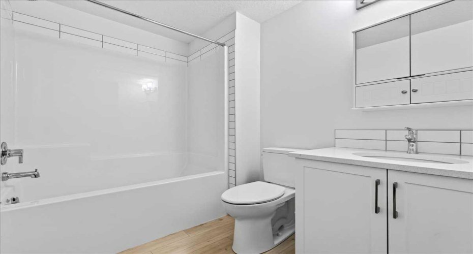 199 Magnolia Way, Calgary, Alberta T3M 3M7, 4 Bedroom Bedrooms, 0 ,4 BathroomBathrooms,Residential,For Sale,Magnolia,0,A2328265