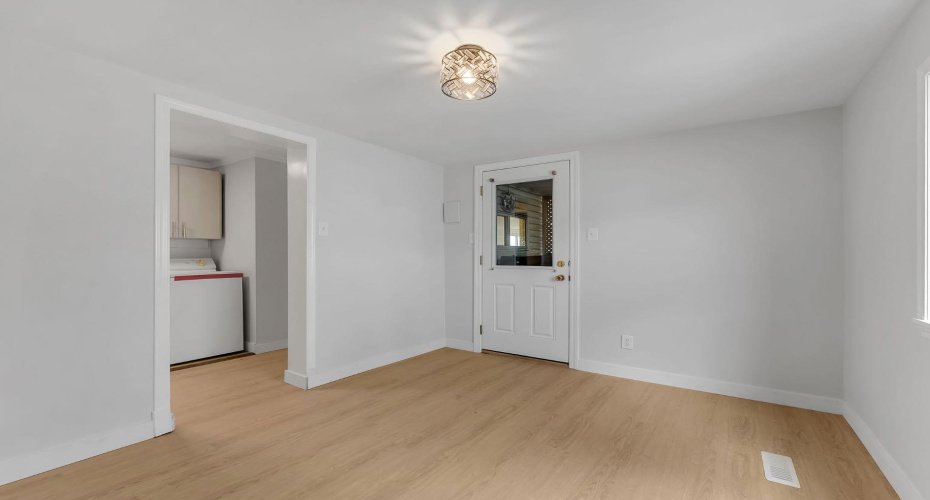 433 Cherry Way, Calgary, Alberta T2B 5P2, 3 Bedroom Bedrooms, 0 ,1 BathroomBathrooms,Mobile,For Sale,Cherry,0,A2328268
