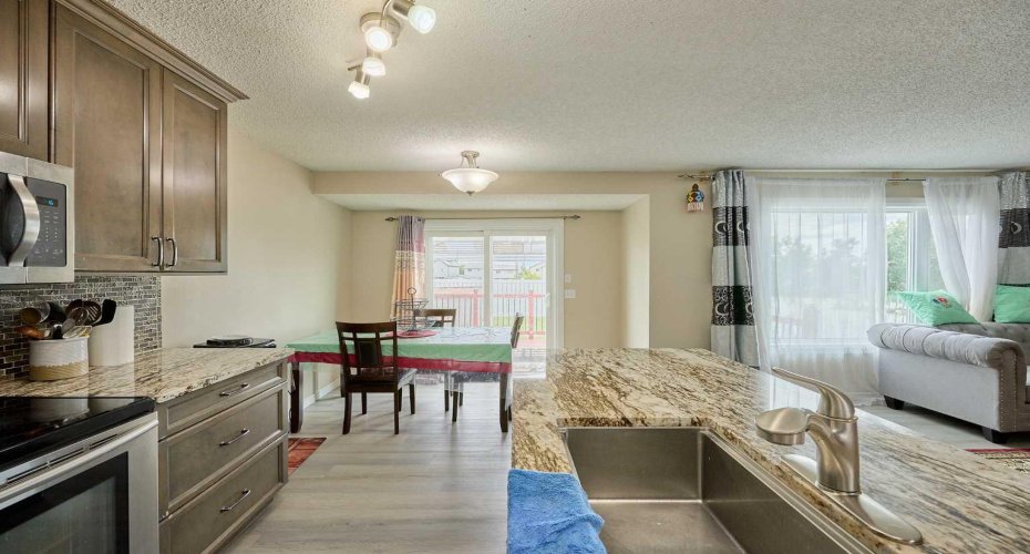 117 Douglas Ridge Circle, Calgary, Alberta T2Z 3C2, 5 Bedroom Bedrooms, 0 ,3 BathroomBathrooms,Residential,For Sale,Douglas Ridge,0,A2328269