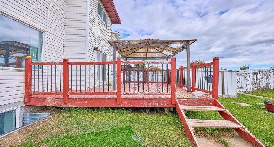 117 Douglas Ridge Circle, Calgary, Alberta T2Z 3C2, 5 Bedroom Bedrooms, 0 ,3 BathroomBathrooms,Residential,For Sale,Douglas Ridge,0,A2328269