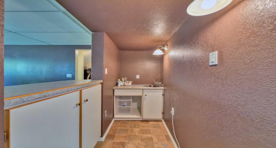 8534 21 Avenue, Coleman, Alberta T0K0M0, 4 Bedroom Bedrooms, 0 ,2 BathroomBathrooms,Residential,For Sale,21,0,A2328274