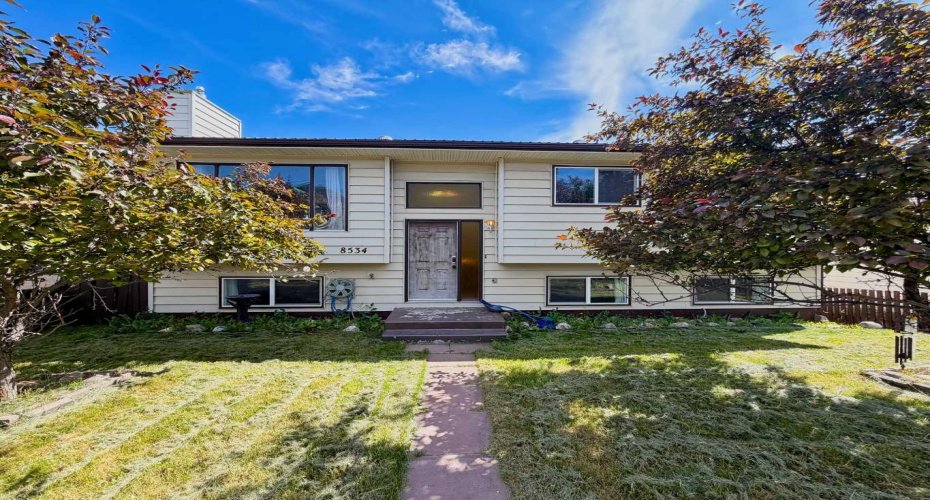 8534 21 Avenue, Coleman, Alberta T0K0M0, 4 Bedroom Bedrooms, 0 ,2 BathroomBathrooms,Residential,For Sale,21,0,A2328274