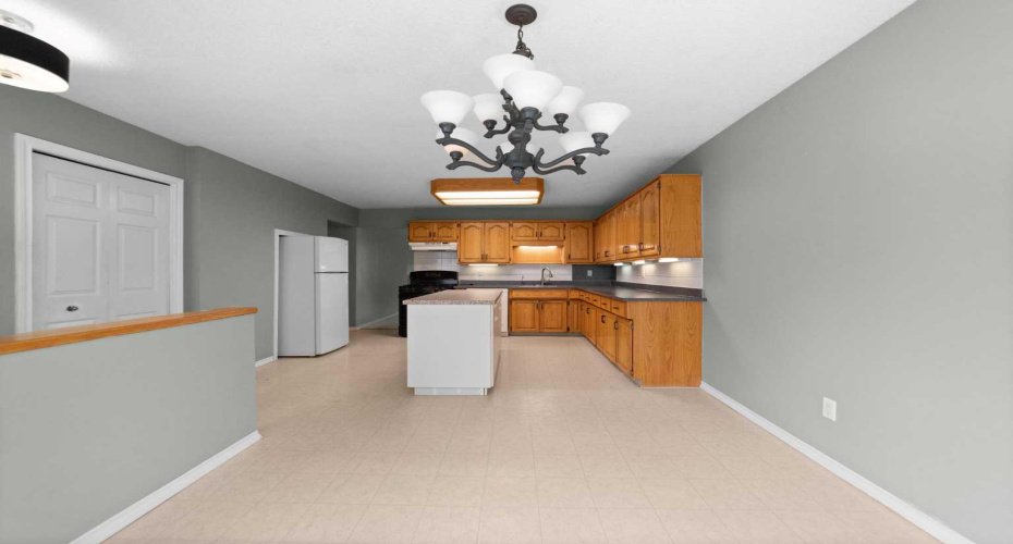 5114 52 Street, Daysland, Alberta T0B 1A0, 4 Bedroom Bedrooms, 0 ,3 BathroomBathrooms,Residential,For Sale,52,0,A2328276