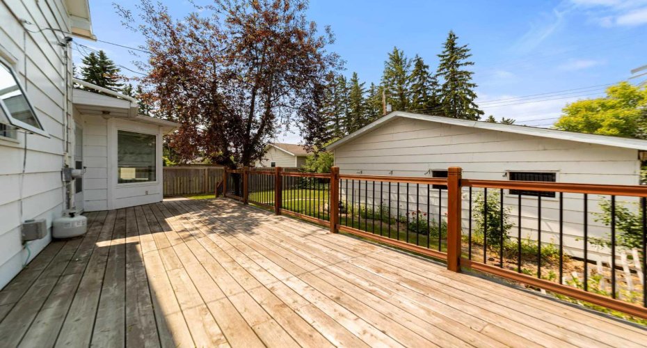 Large Deck at the Back