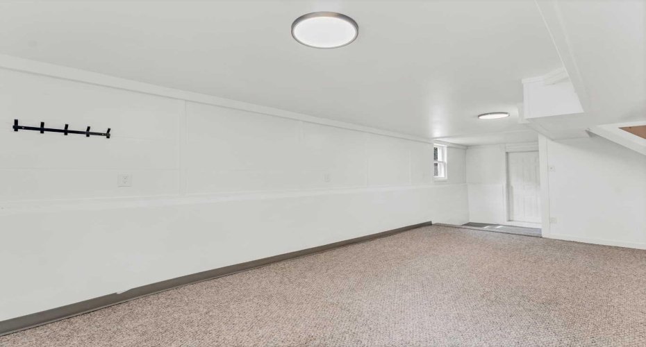 112 8 Street, Medicine Hat, Alberta T1A 4L6, 5 Bedroom Bedrooms, 0 ,2 BathroomBathrooms,Residential,For Sale,8,0,A2328294