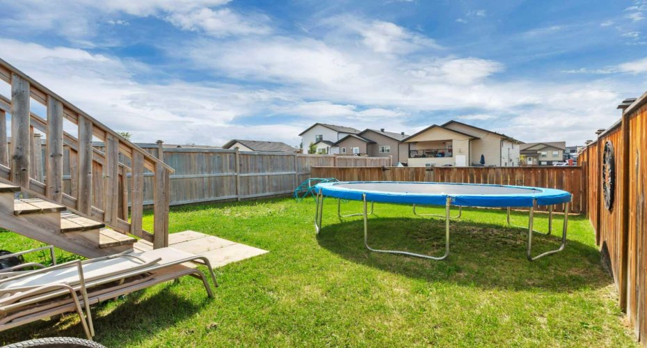 6 Reid Court, Sylvan Lake, Alberta T4S 1W3, 3 Bedroom Bedrooms, 0 ,3 BathroomBathrooms,Residential,For Sale,Reid,0,A2328295