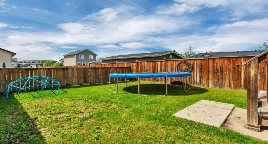 6 Reid Court, Sylvan Lake, Alberta T4S 1W3, 3 Bedroom Bedrooms, 0 ,3 BathroomBathrooms,Residential,For Sale,Reid,0,A2328295