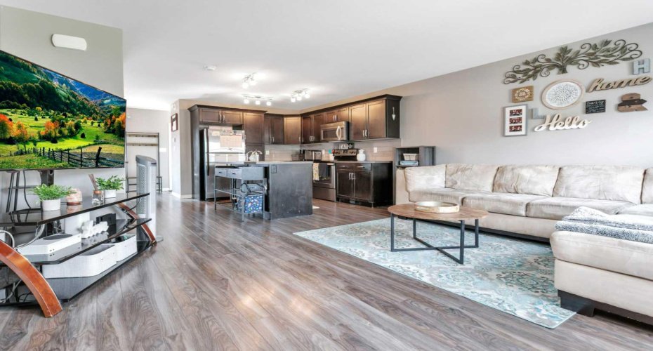6 Reid Court, Sylvan Lake, Alberta T4S 1W3, 3 Bedroom Bedrooms, 0 ,3 BathroomBathrooms,Residential,For Sale,Reid,0,A2328295