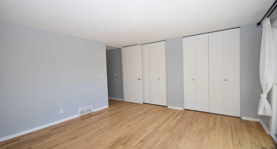 2604 106 Avenue, Calgary, Alberta T2W 2J1, 4 Bedroom Bedrooms, 0 ,3 BathroomBathrooms,Residential,For Sale,106,0,A2328300