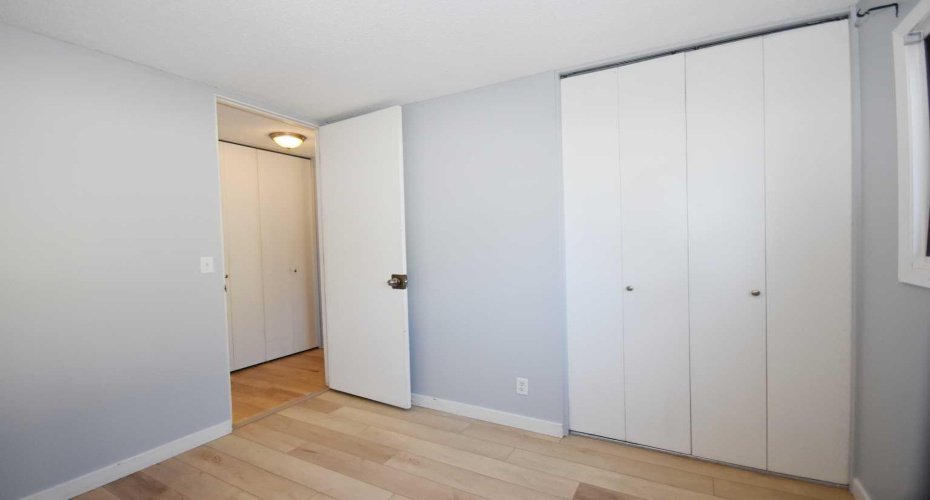 2604 106 Avenue, Calgary, Alberta T2W 2J1, 4 Bedroom Bedrooms, 0 ,3 BathroomBathrooms,Residential,For Sale,106,0,A2328300