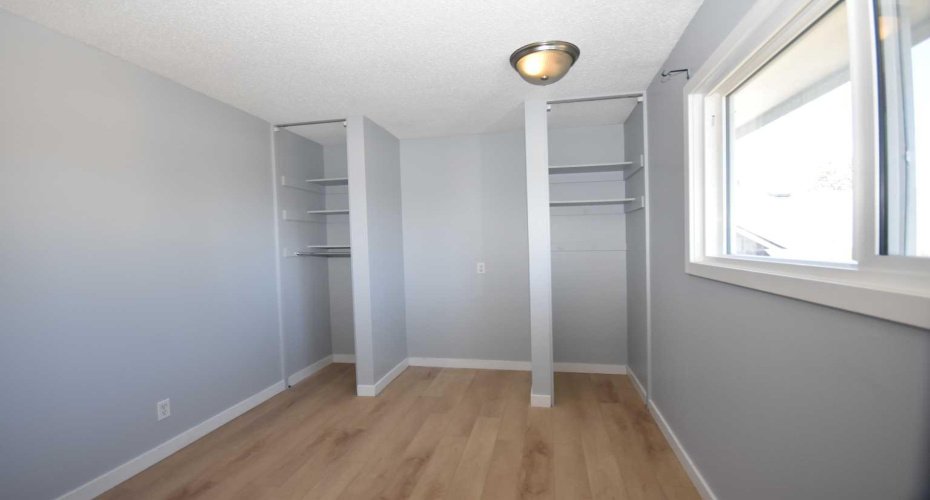 2604 106 Avenue, Calgary, Alberta T2W 2J1, 4 Bedroom Bedrooms, 0 ,3 BathroomBathrooms,Residential,For Sale,106,0,A2328300