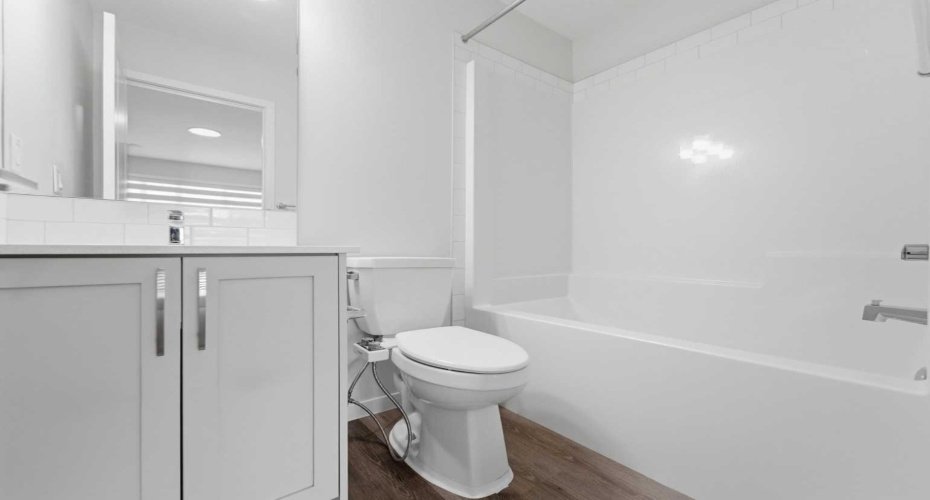 21 Corner Glen Row, Calgary, Alberta T3M 2L9, 5 Bedroom Bedrooms, 0 ,4 BathroomBathrooms,Residential,For Sale,Corner Glen,0,A2328306