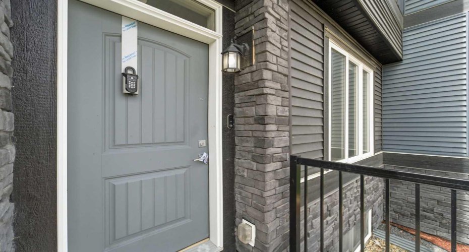 21 Corner Glen Row, Calgary, Alberta T3M 2L9, 5 Bedroom Bedrooms, 0 ,4 BathroomBathrooms,Residential,For Sale,Corner Glen,0,A2328306