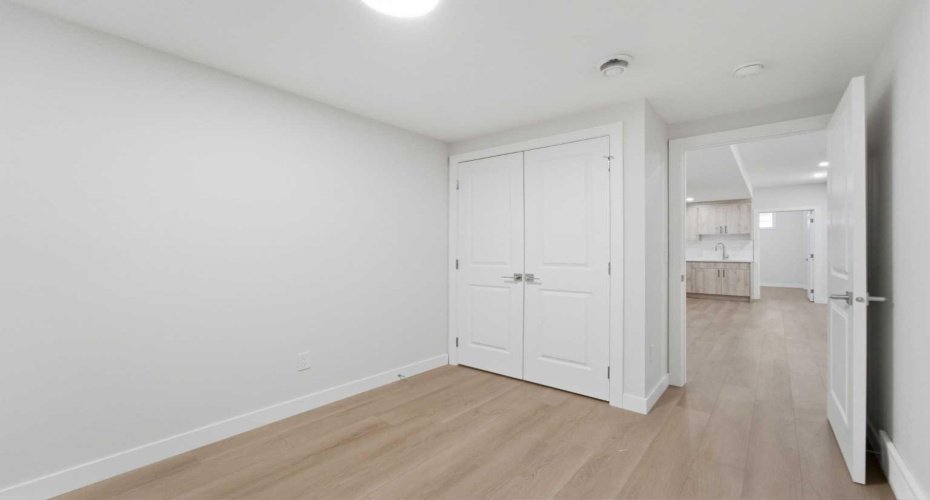 21 Corner Glen Row, Calgary, Alberta T3M 2L9, 5 Bedroom Bedrooms, 0 ,4 BathroomBathrooms,Residential,For Sale,Corner Glen,0,A2328306