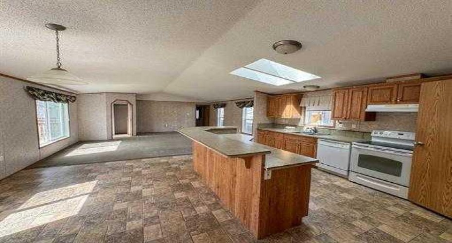 305 Rodeo Drive, Fort Macleod, Alberta T0L 0Z0, 3 Bedroom Bedrooms, 0 ,2 BathroomBathrooms,Mobile,For Sale,Rodeo,0,A2328307