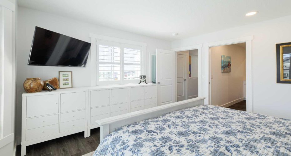 64 Spring Willow Close, Calgary, Alberta T3E 6E8, 3 Bedroom Bedrooms, 0 ,3 BathroomBathrooms,Residential,For Sale,Spring Willow,0,A2328310