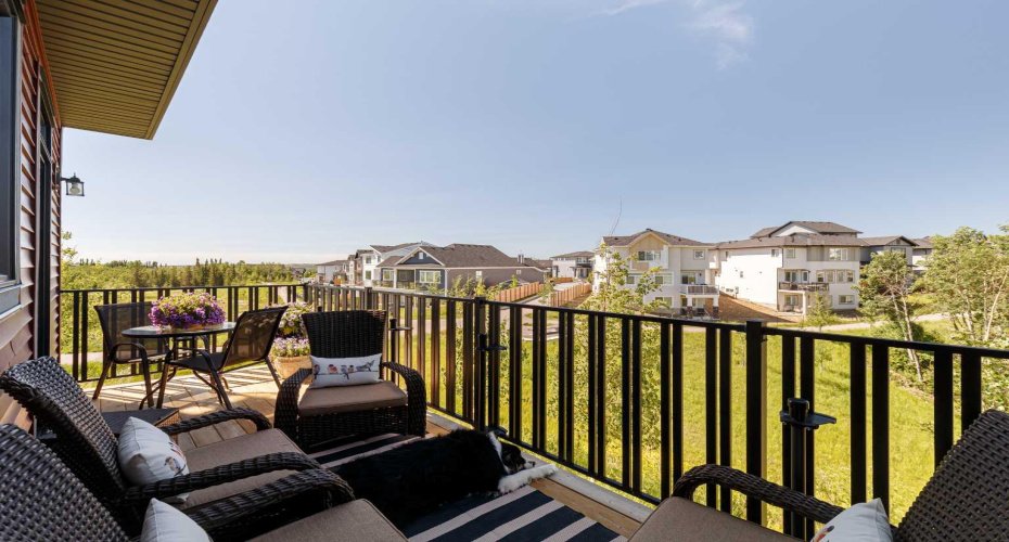 64 Spring Willow Close, Calgary, Alberta T3E 6E8, 3 Bedroom Bedrooms, 0 ,3 BathroomBathrooms,Residential,For Sale,Spring Willow,0,A2328310