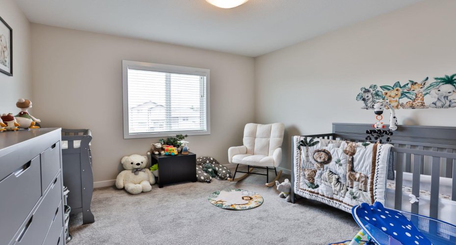 963 40 Avenue, Lethbridge, Alberta T1H7G9, 4 Bedroom Bedrooms, 0 ,4 BathroomBathrooms,Residential,For Sale,40,0,A2328317