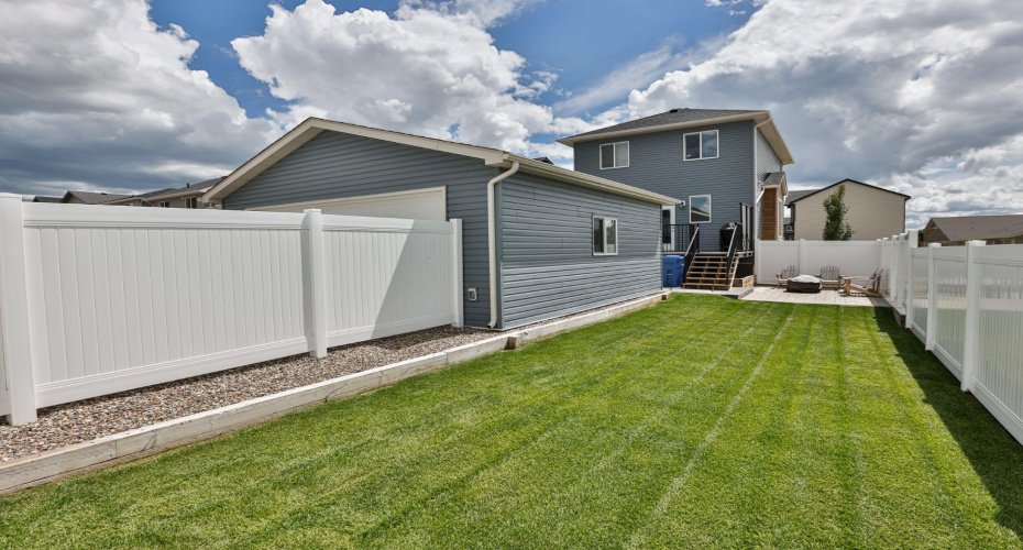 963 40 Avenue, Lethbridge, Alberta T1H7G9, 4 Bedroom Bedrooms, 0 ,4 BathroomBathrooms,Residential,For Sale,40,0,A2328317
