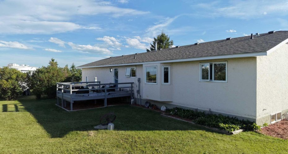 263076 Twp Rd 154, Rural Willow Creek No. 26, M.D. of, Alberta T0L 1R0, 4 Bedroom Bedrooms, 0 ,2 BathroomBathrooms,Residential,For Sale,Twp Rd 154,0,A2328327
