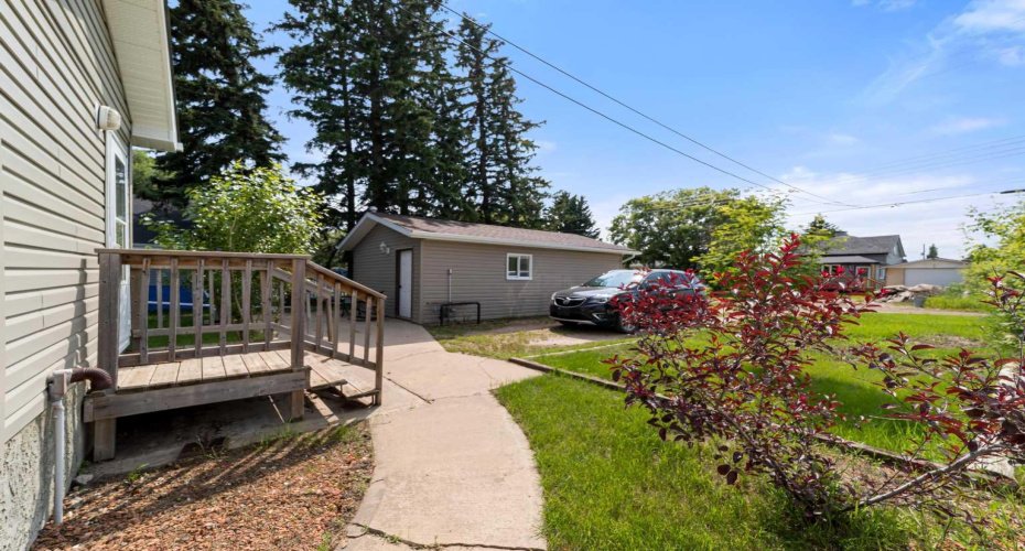5016 53 Street, Killam, Alberta T0B 2L0, 3 Bedroom Bedrooms, 0 ,2 BathroomBathrooms,Residential,For Sale,53,0,A2328335