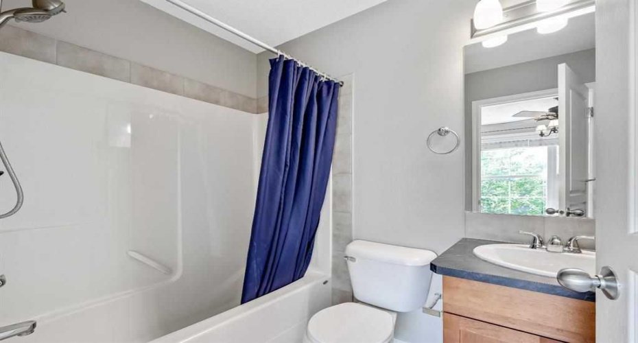 159 New Brighton Villas, Calgary, Alberta T2Z 0T6, 2 Bedroom Bedrooms, 0 ,3 BathroomBathrooms,Residential,For Sale,New Brighton,0,A2328337
