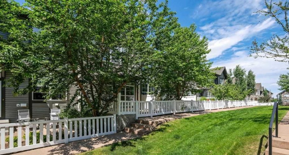 159 New Brighton Villas, Calgary, Alberta T2Z 0T6, 2 Bedroom Bedrooms, 0 ,3 BathroomBathrooms,Residential,For Sale,New Brighton,0,A2328337