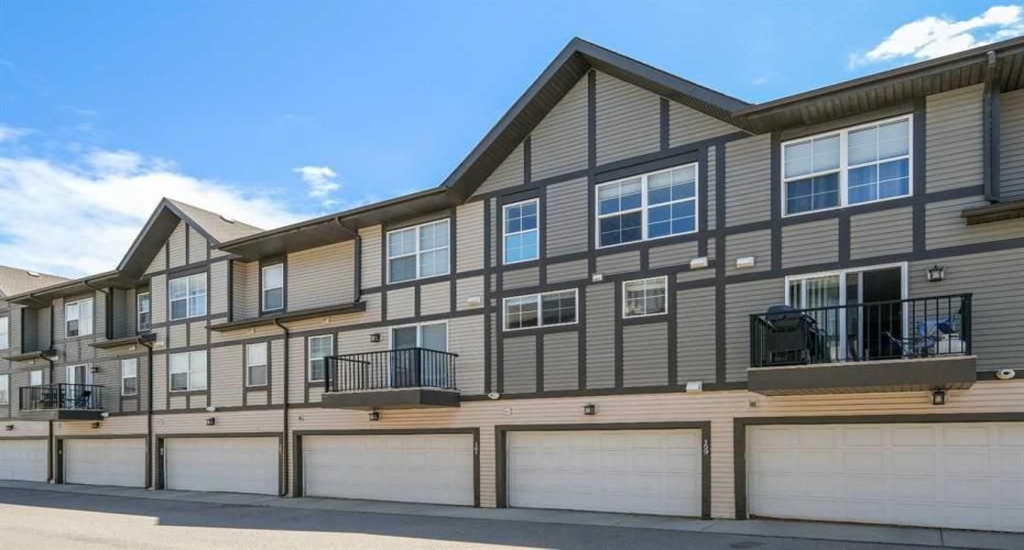 159 New Brighton Villas, Calgary, Alberta T2Z 0T6, 2 Bedroom Bedrooms, 0 ,3 BathroomBathrooms,Residential,For Sale,New Brighton,0,A2328337