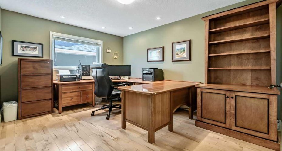 28 Citadel Green, Calgary, Alberta T3G 4G5, 4 Bedroom Bedrooms, 0 ,4 BathroomBathrooms,Residential,For Sale,Citadel,0,A2328341