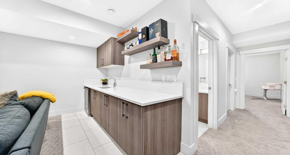 218 26 Avenue, Calgary, Alberta T2M 2C9, 4 Bedroom Bedrooms, 0 ,4 BathroomBathrooms,Residential,For Sale,26,0,A2324934