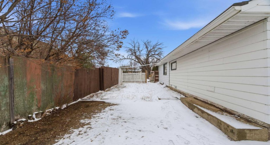 224 1 Street, Vulcan, Alberta T0L2B0, 2 Bedroom Bedrooms, 0 ,1 BathroomBathrooms,Residential,For Sale,1,0,A2328347