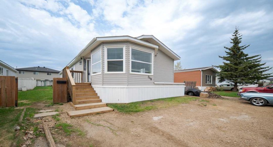 248 Caouette Crescent, Fort McMurray, Alberta T9K 2H9, 3 Bedroom Bedrooms, 0 ,2 BathroomBathrooms,Residential,For Sale,Caouette,0,A2325182