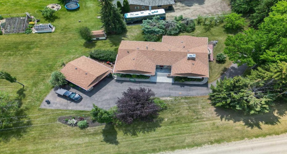 28319 Township Road 384, Rural Red Deer County, Alberta T4S 2A4, 5 Bedroom Bedrooms, 0 ,4 BathroomBathrooms,Residential,For Sale,Township Road 384,0,A2328350