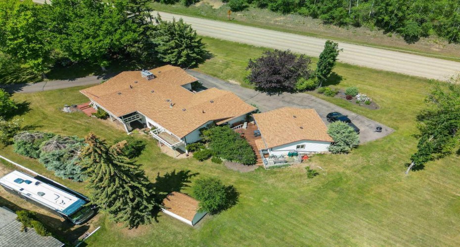 28319 Township Road 384, Rural Red Deer County, Alberta T4S 2A4, 5 Bedroom Bedrooms, 0 ,4 BathroomBathrooms,Residential,For Sale,Township Road 384,0,A2328350