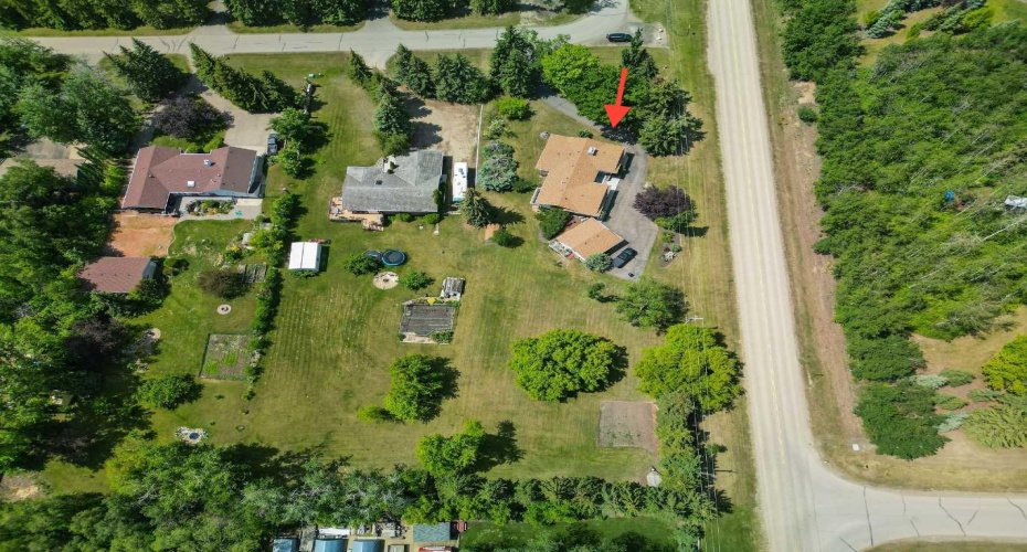 28319 Township Road 384, Rural Red Deer County, Alberta T4S 2A4, 5 Bedroom Bedrooms, 0 ,4 BathroomBathrooms,Residential,For Sale,Township Road 384,0,A2328350