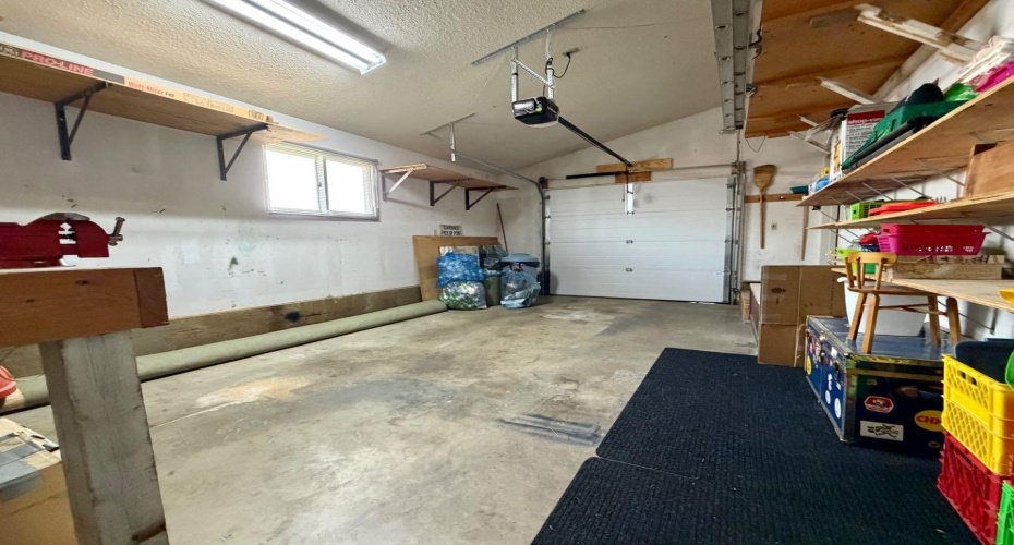 530 20 Street, Wainwright, Alberta T9W 1H8, 3 Bedroom Bedrooms, 0 ,2 BathroomBathrooms,Residential,For Sale,20,0,A2325242