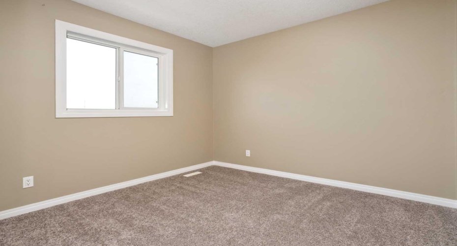 6802 50 Avenue, Camrose, Alberta T4V 5C7, 3 Bedroom Bedrooms, 0 ,3 BathroomBathrooms,Residential,For Sale,50,0,A2328351
