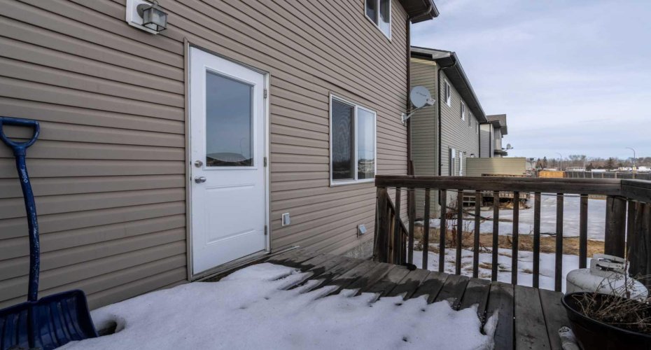 6802 50 Avenue, Camrose, Alberta T4V 5C7, 3 Bedroom Bedrooms, 0 ,3 BathroomBathrooms,Residential,For Sale,50,0,A2328351