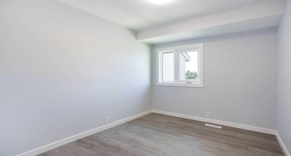 68 Abergale Way, Calgary, Alberta T2A 6H7, 3 Bedroom Bedrooms, 0 ,2 BathroomBathrooms,Residential,For Sale,Abergale,0,A2325354