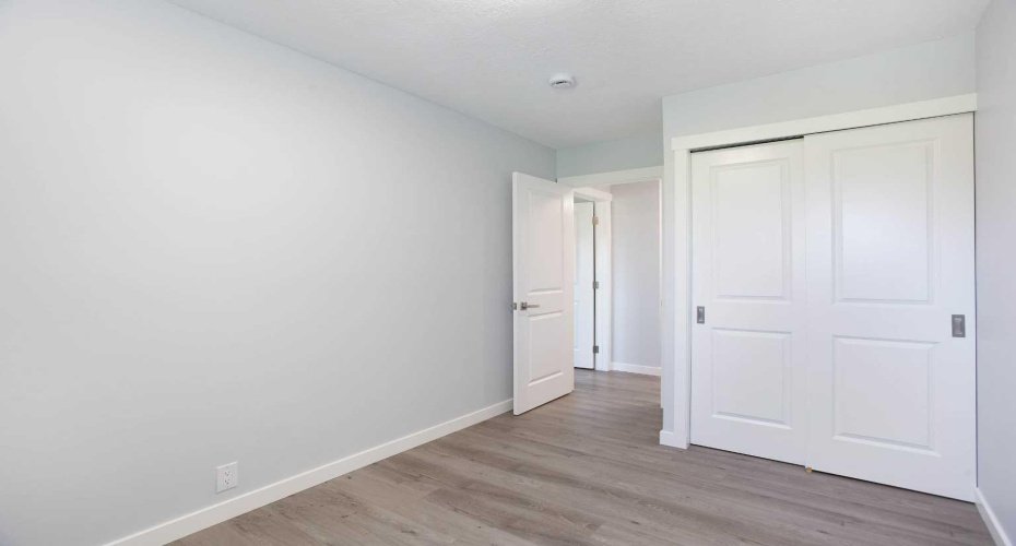 68 Abergale Way, Calgary, Alberta T2A 6H7, 3 Bedroom Bedrooms, 0 ,2 BathroomBathrooms,Residential,For Sale,Abergale,0,A2325354
