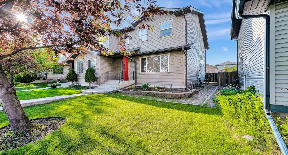203 Covemeadow Crescent, Calgary, Alberta T3K6B1, 3 Bedroom Bedrooms, 0 ,2 BathroomBathrooms,Residential,For Sale,Covemeadow,0,A2325400