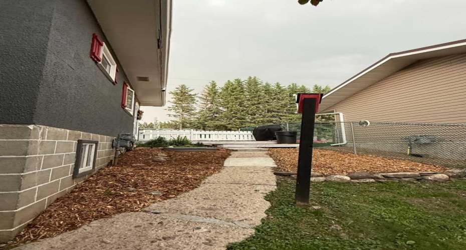 4703 47 Avenue, Myrnam, Alberta T0B 3K0, 1 Bedroom Bedrooms, 0 ,1 BathroomBathrooms,Residential,For Sale,47,0,A2325491