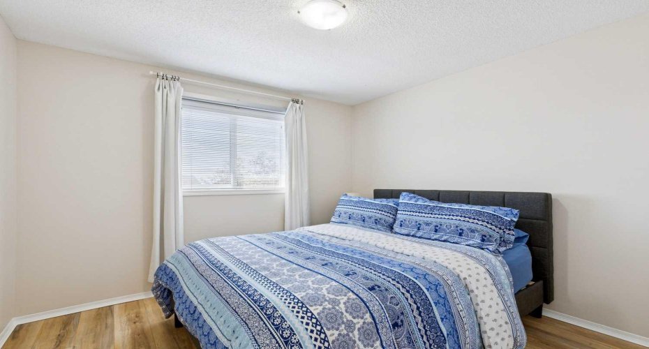 147 Sunset Cove, Cochrane, Alberta T4C 0C8, 4 Bedrooms Bedrooms, ,4 BathroomsBathrooms,Residential,For Sale,Sunset,A2328359