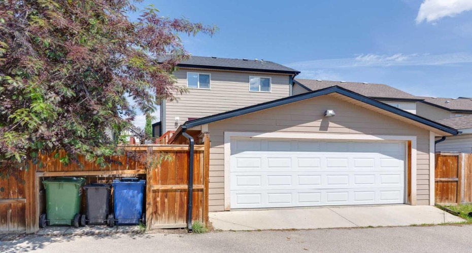 147 Sunset Cove, Cochrane, Alberta T4C 0C8, 4 Bedrooms Bedrooms, ,4 BathroomsBathrooms,Residential,For Sale,Sunset,A2328359
