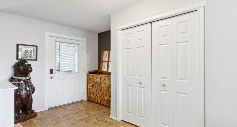 147 Sunset Cove, Cochrane, Alberta T4C 0C8, 4 Bedrooms Bedrooms, ,4 BathroomsBathrooms,Residential,For Sale,Sunset,A2328359