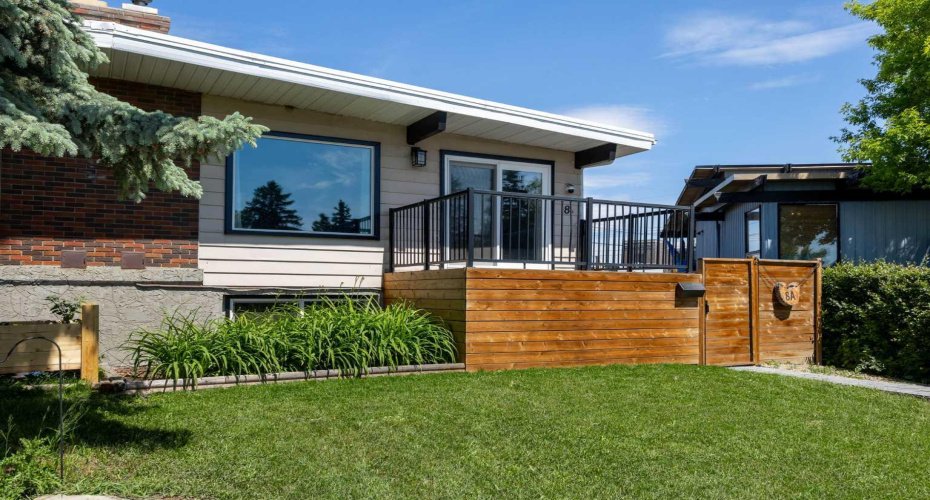 8A Arlington Bay, Calgary, Alberta T2H 2B2, 4 Bedroom Bedrooms, 0 ,2 BathroomBathrooms,Residential,For Sale,Arlington,0,A2325523